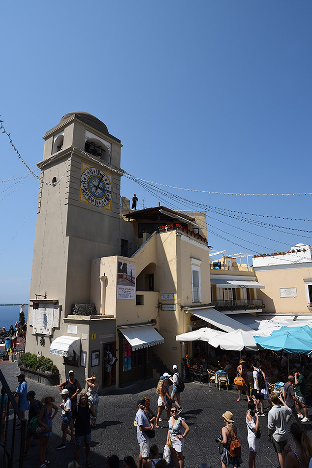 ../Viaggi/Napoli/Capri_008472.jpg