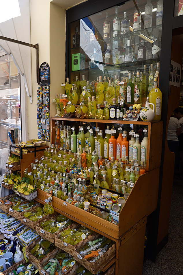 ../Viaggi/Napoli/Capri_008475.jpg