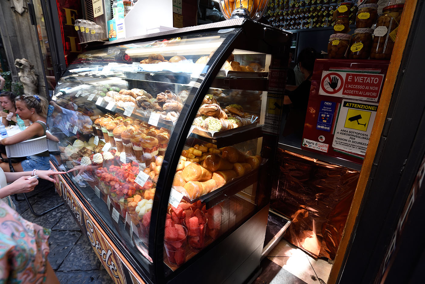 ../Viaggi/Napoli/Napoli_008273.jpg