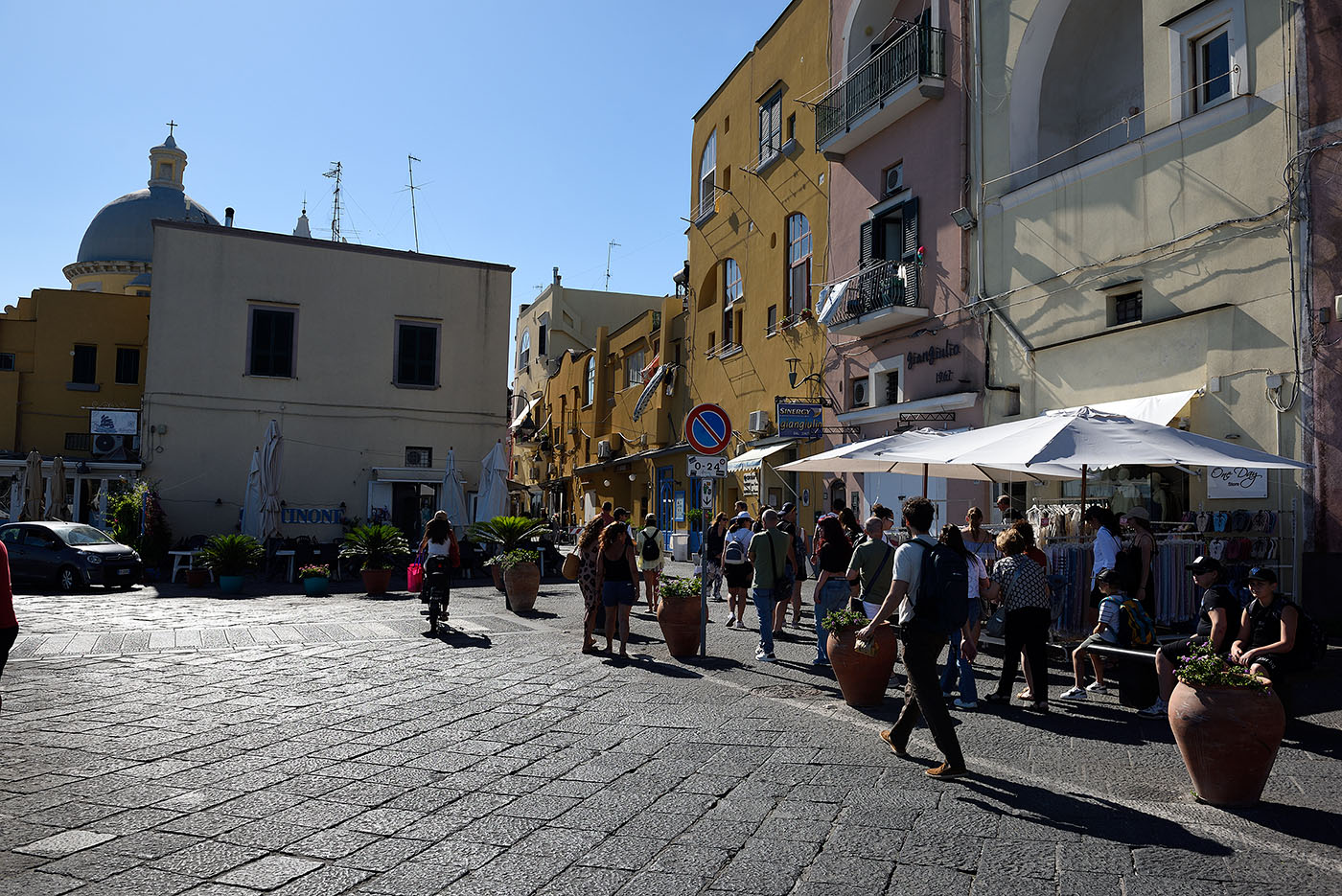 Napoli - Isola di Procida