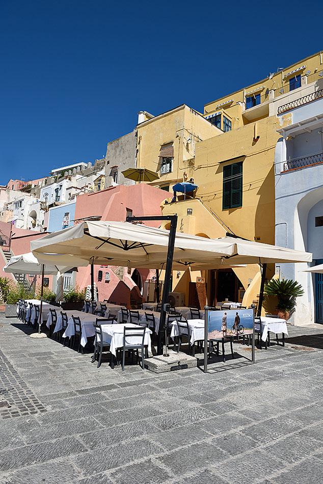 Napoli - Isola di Procida
