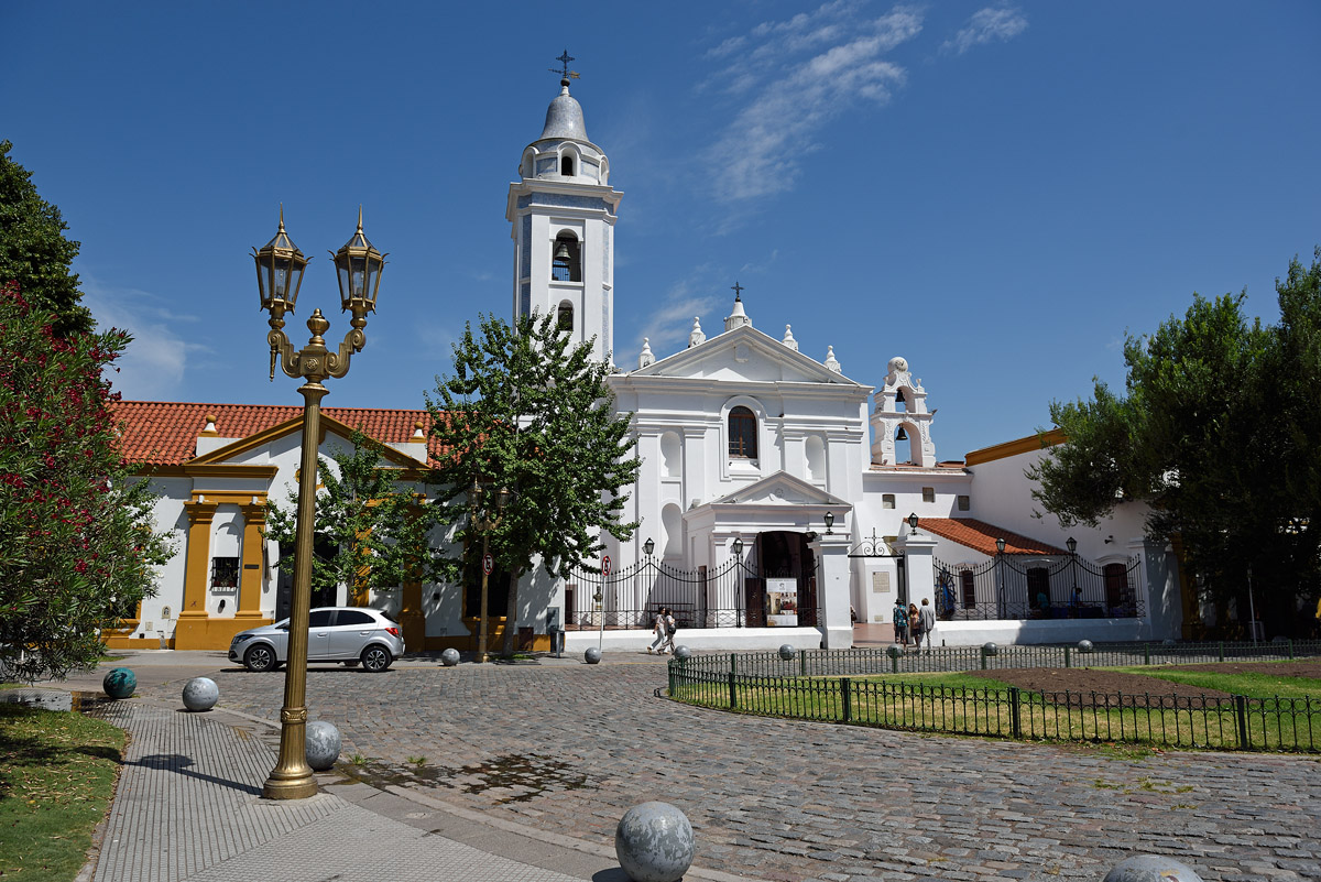 ../Patagonia/Buenos_Aires_Recoleta_Chiesa_Pilar_0163.jpg