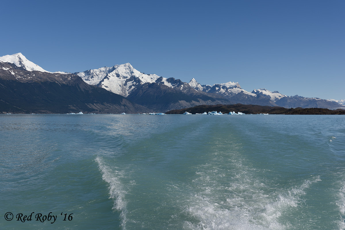 ../Patagonia/Estancia_Cristina_1212.jpg