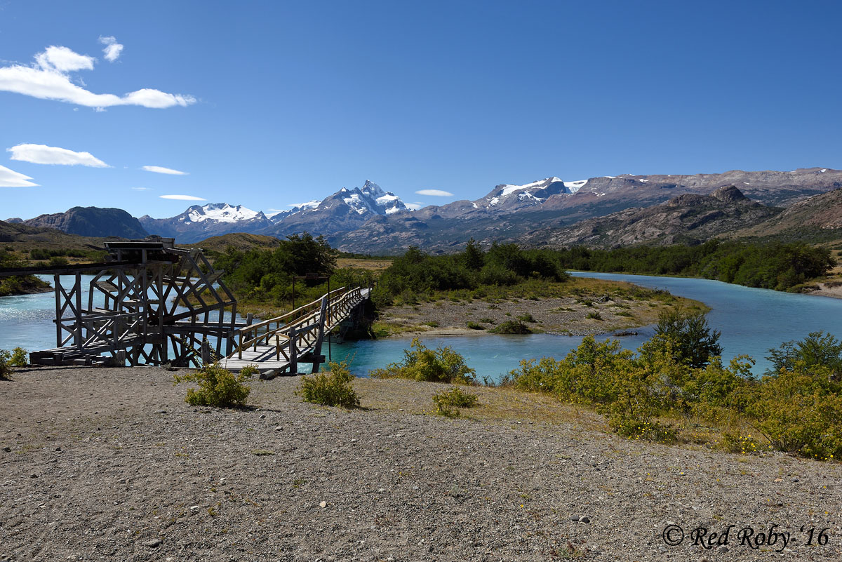 ../Patagonia/Estancia_Cristina_1511.jpg