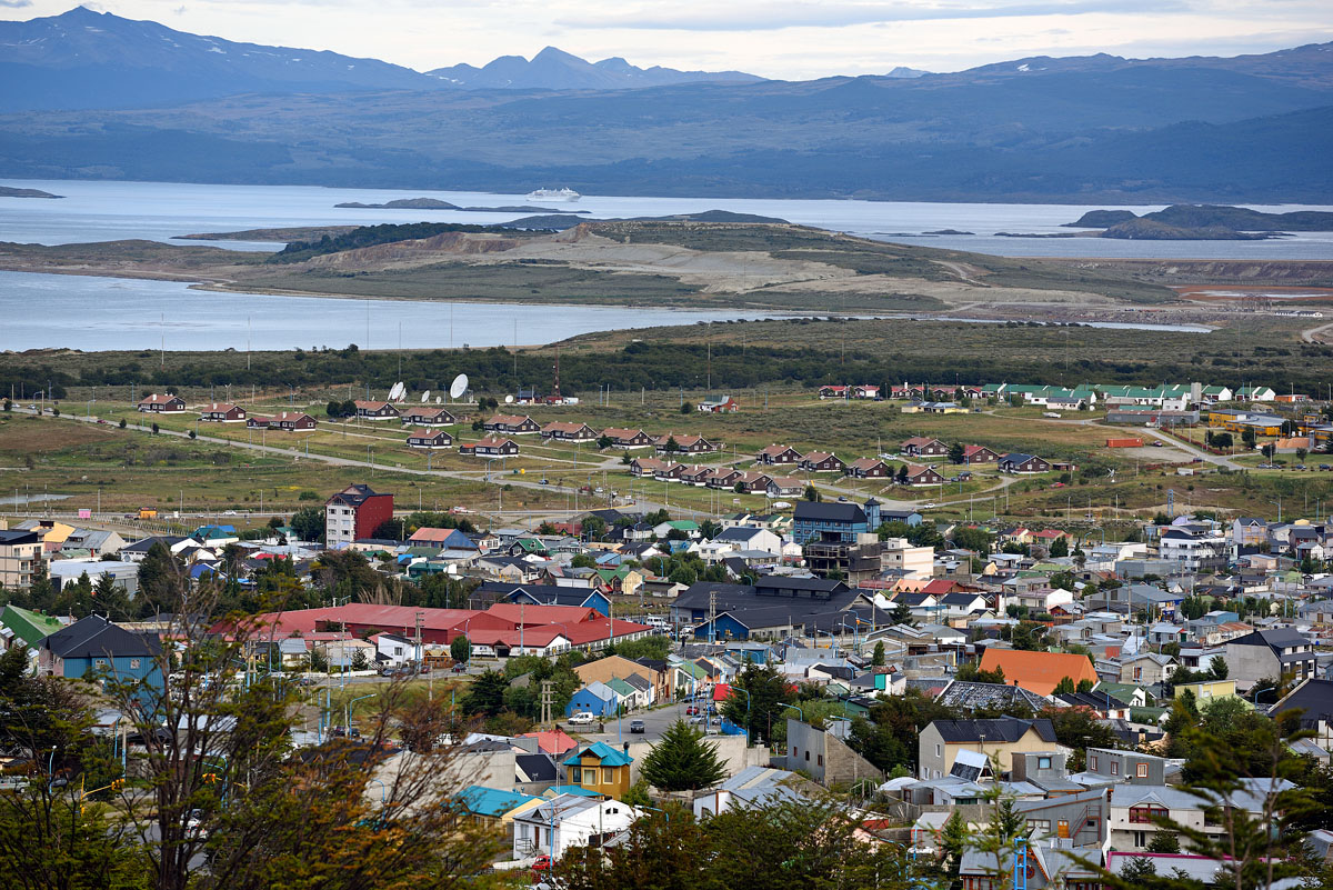 ../Patagonia/Ushuaia_0710.jpg