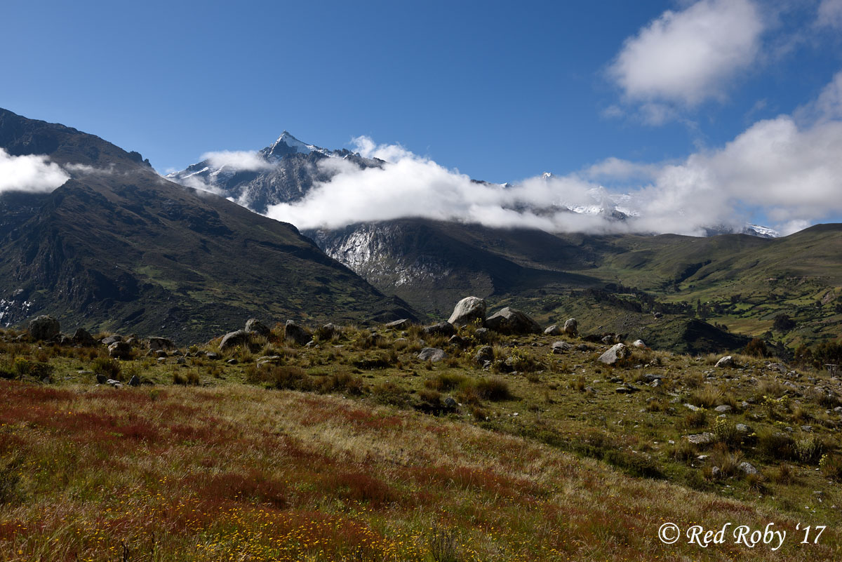 ../Peru/Laguna_Churup_23186.jpg