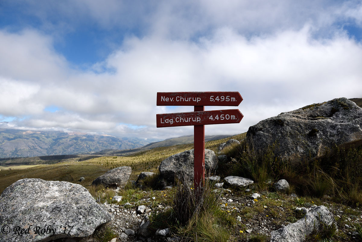 ../Peru/Laguna_Churup_23195.jpg