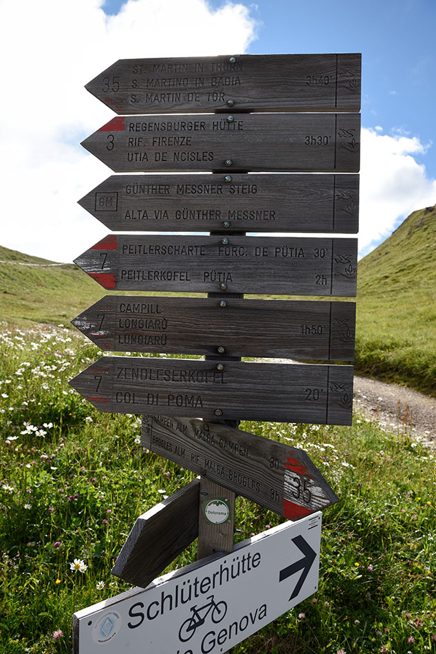 ../Viaggi/Val_di_Funes/Funes_011891.jpg