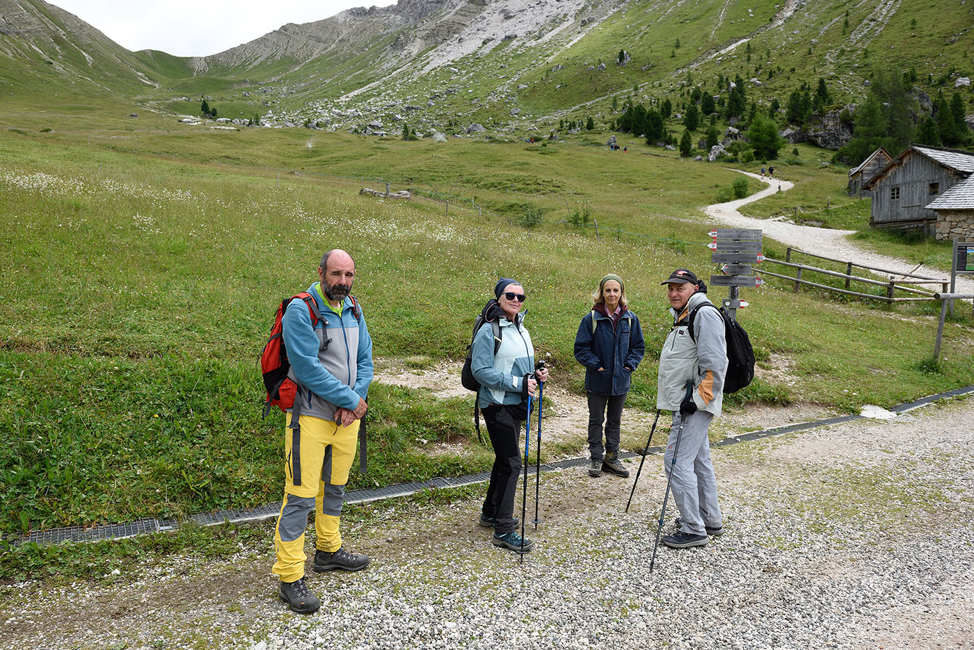 ../Viaggi/Val_di_Funes/Malga_Gampen_011997.jpg